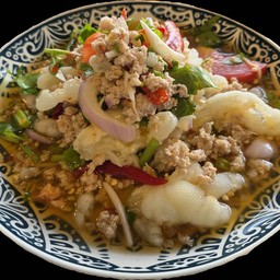 ยำตีนไก่(ใส่หมูสับ)