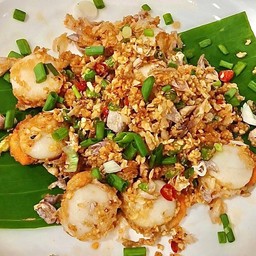 หอยเชลล์ผัดพริกเกลือ