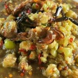 ร้าน บึงโขงหลง  ลาบก้อย