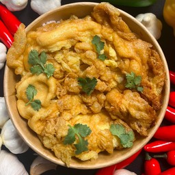 ข้าวไข่เจียวหมูสับ(ไข่ 2 ฟอง )