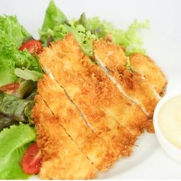 สลัดไก่ทอด