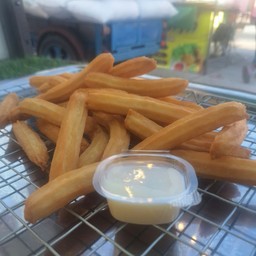 TJ Churros ปาท่องโก๋สเปน ตลาดกังสดาลไนท์