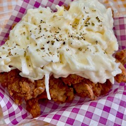 ไก่ป็อปคำโต ซอส ซาวครีม&หัวหอม