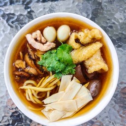 [กระเพาะปลาเจ้าสัว] กระเพาะปลาใส่หน่อไม้และยอดมะพร้าว