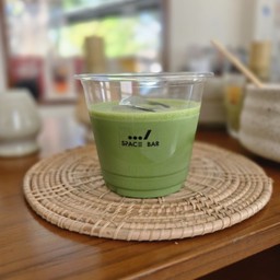 Matcha Latte With Oat Milk