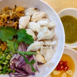 ข้าวยำปู