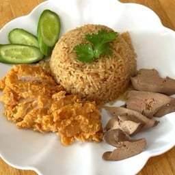 ข้าวมันไก่ทอด+ตับนุ่มธรรมดา