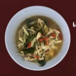 แกงหน่อไม้ดองใส่ไก่