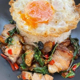 ป้าอร อาหารตามสั่งรสเด็ด