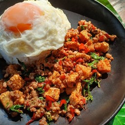 ข้าวกะเพราหมูสับกากหมู(ไม่รวมไข่ดาว)