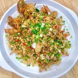 ปูนิ่มทอดกระเทียม