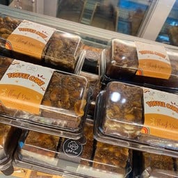 Toffee cake