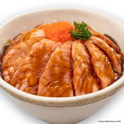 ข้าวหน้าแซลมอนเบิร์น (M)