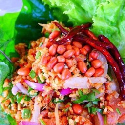 ข้าวยำแหนมสด