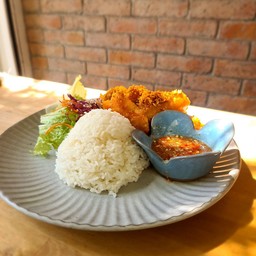 ข้าวปลากะพงน้ำปลา