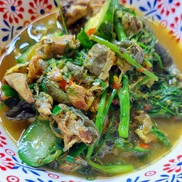แกงอ่อมกบ