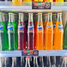 แฟนต้า น้ำอัดลม