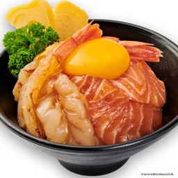 ข้าวหน้าแซลมอนดองกุ้งลาวา