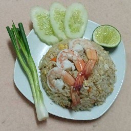 ข้าวผัดบ้านบ้าน ชุมชนหรรษา