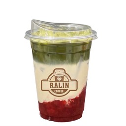 สตอเบอร์รี่มัทฉะนมสด