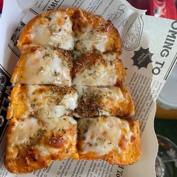 ปังพิซซ่าชีส (ชีสล้วน)