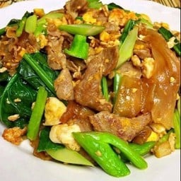 ผัดซีอิ๋ว