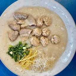 โจ๊กหมู กับ ใส้