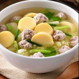แกงจืดเต้าหู้หมูสับ