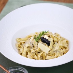 Taglitelle Cream Truffle