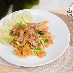 ผัดซีอิ๊วหมูเส้นใหญ่
