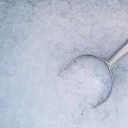 นํ้าแข็งใส่ถุง