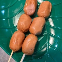 ร้านลูกชิ้นปิ้ง ตลาดดอนหรม สาขาหน้าเซเว่น
