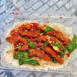 ข้าวกระเพราเนื้อแดดเดียว