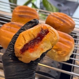 ปังปิ้งแบบก้อนไส้แยมสตรอว์เบอรี่