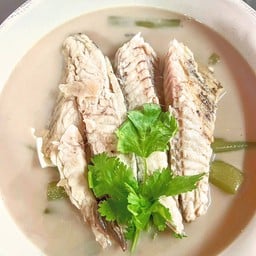 แกงกะทิสายบัว ปลาทู(กับข้าว)