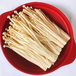 เห็ดเข็มทอง