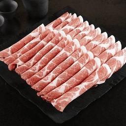 สันคอหมูคุโรบุตะ