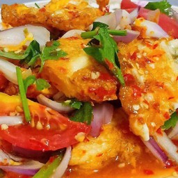 ยำไข่ดาว