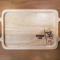 ถาดไม้ลายสนัฟกิ้น