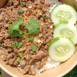 ข้าวหมูสับกระเทียม