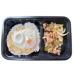 ข้าวหมูผัดพริกหยวก