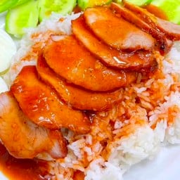 ข้าวหมูแดง