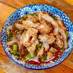 ตำเหลาหมูกรอบ