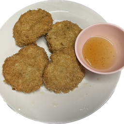 ทอดมันกุ้ง (เนื้อกุ้งล้วน ๆ ) 4 ชิ้น