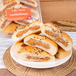 ขนมปังโมจิไก่หยอง