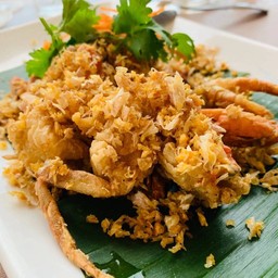 ปูนิ่มทอดกระเทียม