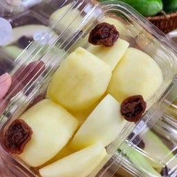 แอปเปิ้ลแช่บ๊วยญี่ปุ่น ชุดเล็ก พร้อมทาน 1 ชุด❤️