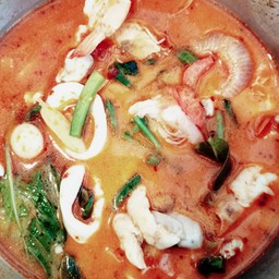 ต้มยำรวมมิตรน้ำข้น(กับข้าว)