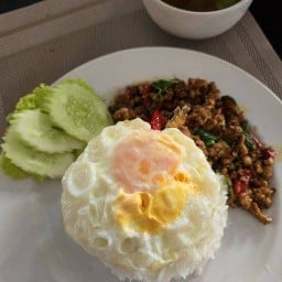 ริมระเบียง halal