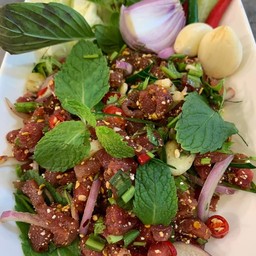 ชุดพร้อมทาน.ก้อยเนื้อสับขมๆ+แกงคั่วเนื้อ+ข้าวเหนียว.2ถุง